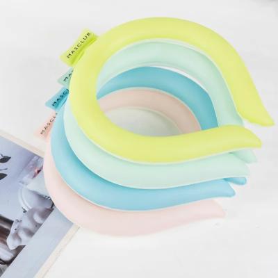 中国 OEMの再使用可能な首の夏の冷却の管の氷の覆い 販売のため