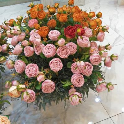 China Artificial Queen Rose Spray Bouquet Bunches For Home Decorations for sale