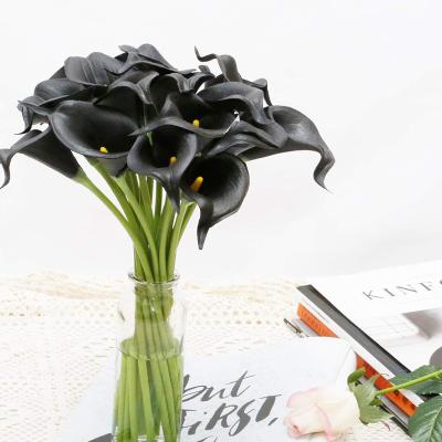 Chine Ventes directes d'usine de mini-lilies de calla uniques en PU, fleurs artificielles, vente en gros de fleurs de mariage et de décoration intérieure de qualité pour les fêtes à vendre