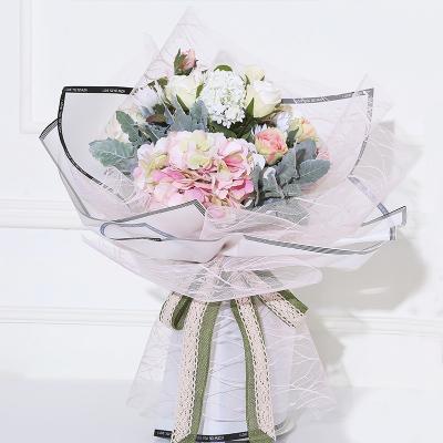 China Decorative Plastic Bouquet Wrap Mesh 50cmx5Y Flower Bouquet Wrapping Materials for sale