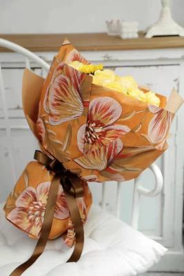Chine Emballage luxueux imprimé de fleur de Wrapping Paper 60cmX50cm de fleuriste de style à vendre