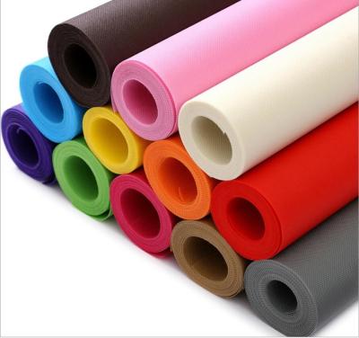 China 25gsm Soft Polyester Nonwoven Felt Fabric Sheet 50cmx70cm For Wrapping for sale