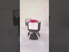 国際女性デーや母の日 誕生日花束,石けん,キャナリアン,教師のためのバラ