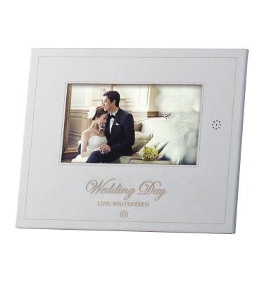 China Tarjetas video del álbum y del folleto del regalo de la foto de HD Digitaces para casarse la invitación y el negocio promocionales en venta