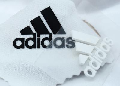 China etiquetas de la ropa de la transferencia de calor de la goma de silicona 3d para los sombreros, ropa de deportes en venta