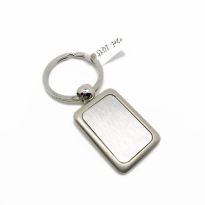 China Siliver Personalized Keychains with Customized Logo Prompt Delivery for sale