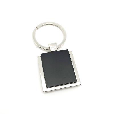 中国 Siliver black Metal Keychain Holder Available for Purchase Online 販売のため