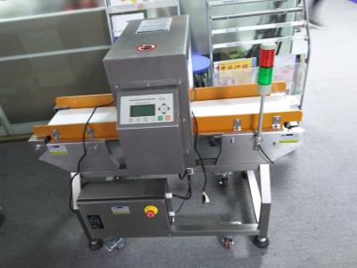 Chine Taille 500mm (W)*120mm (H) détecteur de métaux de tunnel de bande de conveyeur pour l'industrie pharmaceutique à vendre