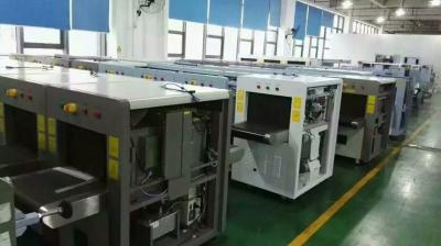 Chine Petite capacité de charge adaptée aux besoins du client du bagage X Ray de taille de tunnel par machine à vendre