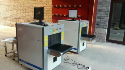 China Máquina del bolso X Ray del CE para la investigación de la travesía de la inspección del punto de control/el escáner del equipaje del aeropuerto en venta