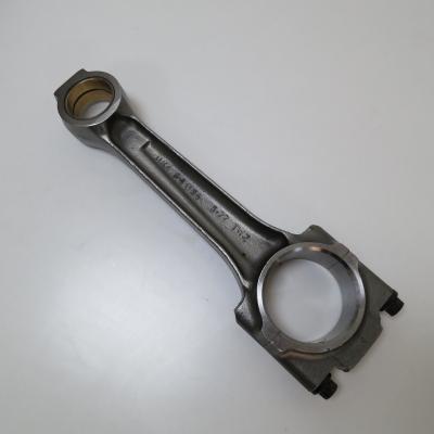 China Steel Die Forging Auto Diesel Engine Connecting Rod Assy For W04D W04E  13260-1470 for sale