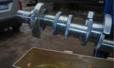 China Motorcycle Engine Part Crankshaft For S6D140 Crankshaft & Bearing Bushes 6261-31-1200 for sale