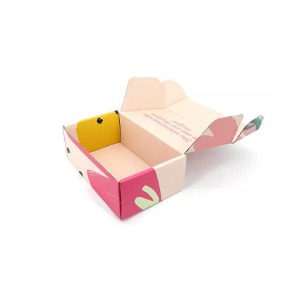 중국 골판지 인쇄된 종이 포장 상자 Kraft에 의하여 개인화되는 우표 상자 판매용
