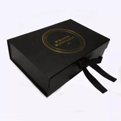 China Foldable Kraft Paper Gift Shoe Box Biodegradable Recyclable Cmyk Color for sale