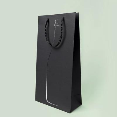 China Recycled Kraft Black Paper Carrier Bags Customized Patone Color for sale