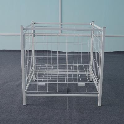 China Big Goods Retail Display Baskets Advertising Wire Basket 4 Castors for sale