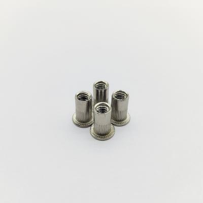China Gerändelte Nietmuttern aus Edelstahl 316 M6-M12 für Vibrationsbeständigkeit for sale