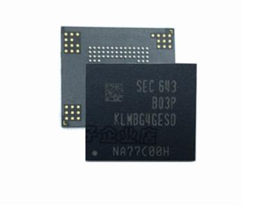 China Chip de memória móvel de KLMBG4GESD-B03P EMMC, armazenamento instantâneo 1,8 de 32gb Emmc 5,0/3.3v à venda