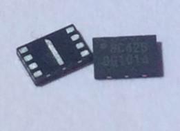 China Chip de memoria de MX25L1006EZUI-10G IC, Ic de destello en el teléfono móvil el 1M SPI 104MHZ 8USON en venta