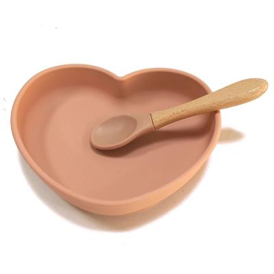 China Heart Shaped Eco Friendly Silicone Suction Weaning Plate For Children for sale