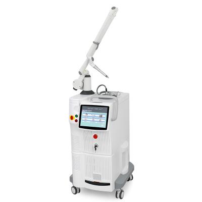 China 220V Co2 Surgery Laser Fractional Machine For Skin Mole Removal Face Lifting for sale