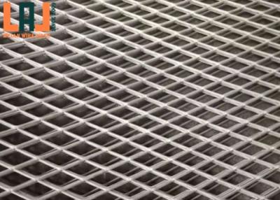 China Fio de metal expandido aplainado galvanizado Mesh Rasied Standard à venda