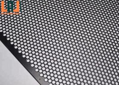 Cina Lo SGS laminato a freddo ha perforato l'acciaio inossidabile spesso della maglia 2mm 1x2m del nastro metallico in vendita