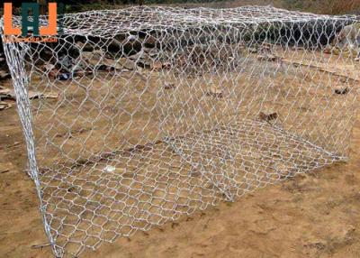 China Alambre tejido agujero hexagonal Mesh For Flood Control Protection de Gabion en venta