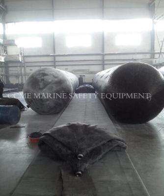 China Pneumatic rubber ship launching airbag / marine airbag for ship launching for sale