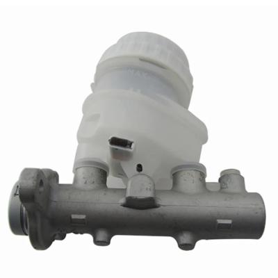 China Auto L200 Spare Parts Brake Master Cylinder Assy For Mitsubishi KB4T KH4W KH8W MN102440 for sale