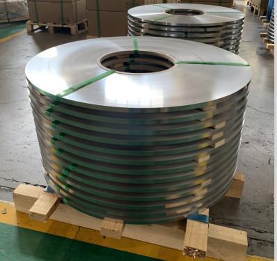Chine 1,4404 bandes de l'acier inoxydable 316L pour les tuyaux flexibles à vendre