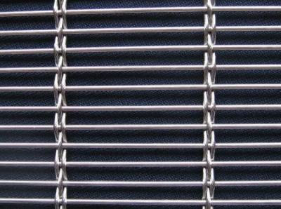 中国 三重のゆがみの織り方の装飾的な金属の網1.6mmx2.9mm 販売のため