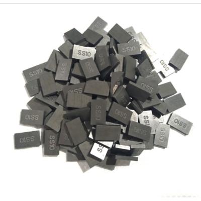 China 20x12x3 15x10x5 Tungsten Carbide Brazed Tips SS10 For Quarry Stone for sale