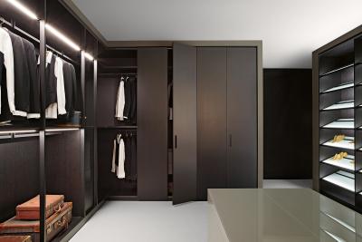 中国 寝室のための現代的なワードローブの戸棚の現代贅沢な戸棚 販売のため