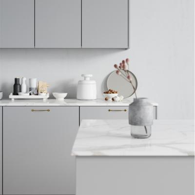 China Branco à moda minimalista moderno da obra de carpintaria de Itália dos armários de cozinha do PVC à venda
