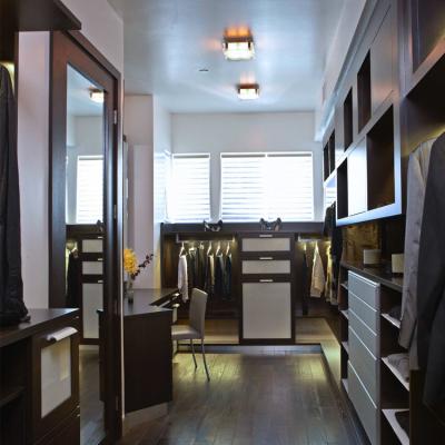 China Modern Customized Melamine Walk In Closet Cabinets Wardrobe Clothing Room for sale