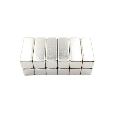 China Customized Sintered Neodymium Magnet Industrial Bar Magnets For Traction Motors for sale