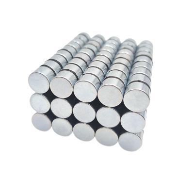 China ISO14001 Industrial Neodymium Magnets High Pull Force N50 Neodymium Magnets for sale