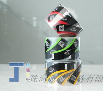 China Embalaje de bebidas transparente Etiquetas adhesivas de película transparente Etiquetas a prueba de aceite en venta