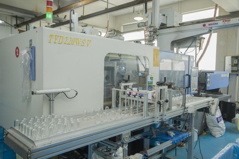 Verified China supplier - Zhejiang Lanwei Packaging Technology Co., Ltd.
