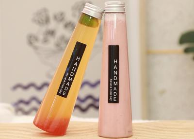 China Refresco cônico Juice Bottle With Lid plástico 7oz 200ml à venda