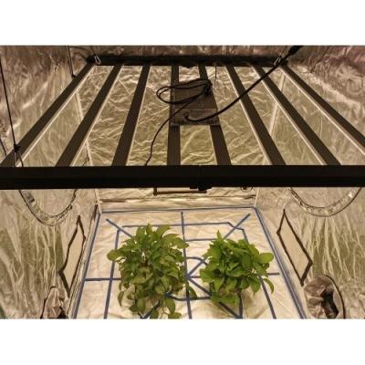 China Full Spectrum Folding LED Grow Light 1000W Dimmable For Growing Plants Outdoors for sale