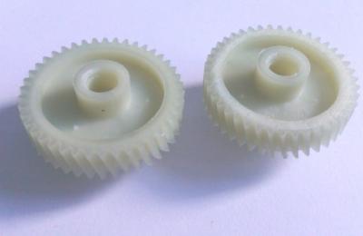 China Durable Molded Custom Made Plastic Gears POM Material Heat Resistant for sale