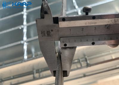 Cina Alta precisione stridente d'acciaio resistente 1000x5800mm della copertura della fossa del grado industriale in vendita
