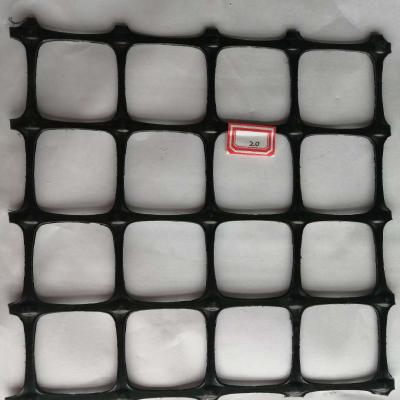 China 40x40mm PP Coated Geogrid Plastic Wire Mesh Biaxial Soil Reinforcement for sale