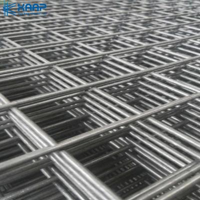 China PVC galvanized welded guardrail wire mesh with good anti-corrosion performance for sale