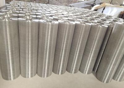 China Galvanized Pvc Coated Welded Wire Mesh Gauge 16 Hardware Cloth 1 X 2 for sale
