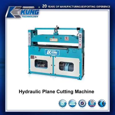 China Hydraulic Footwear Plane Cutting Machine , Semi Automatic Swing Arm Cutting Machine for sale