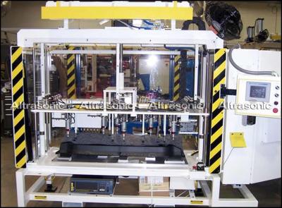 China arma automotriz plástico ultrasónico del soldador del punto de la soldadora 35Khz en venta