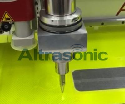 China 30KHz Ultrasonic Cutting Machine With Titanium / Replaceable Blade for sale